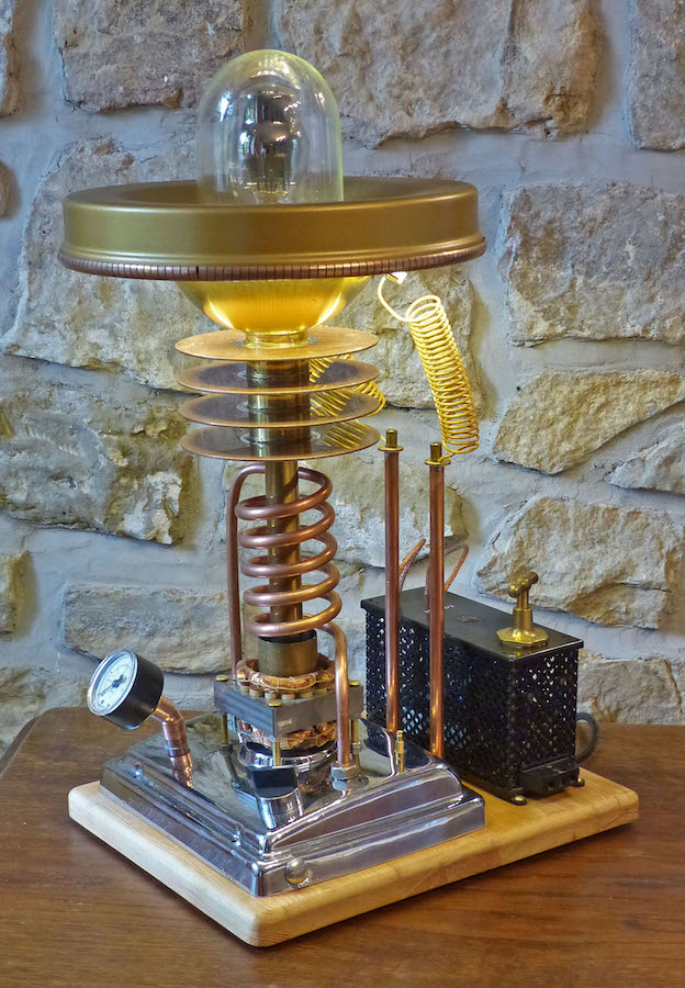 Steampunk Lamp 97_0563.jpg